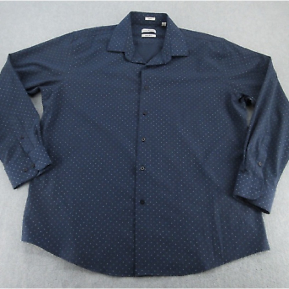 Lucky Brand Blue and White Casual Button Down Shirt